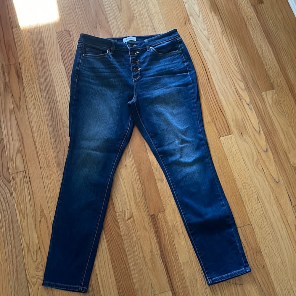 Sonoma size 12, skinny, button fly jeans. NWOT.